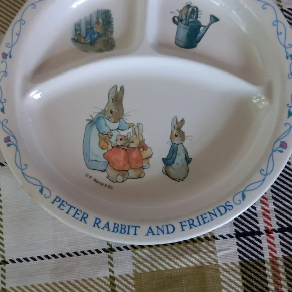Peter Rabbit melamine baby plate - Picture 4 of 5